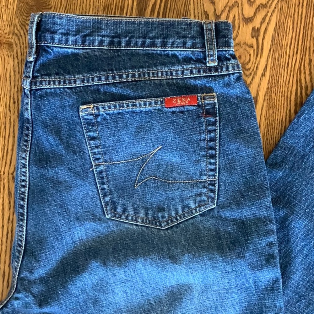 Zena High-Waisted Women's Denim Blue Jeans Button Front Size 16 36 x 31 Vintage - Picture 2 of 9